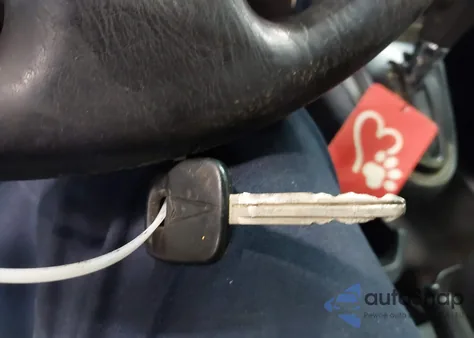 2008 Pontiac Vibe z USA, uszkodzony, nr VIN 5Y2SL65848Z407635